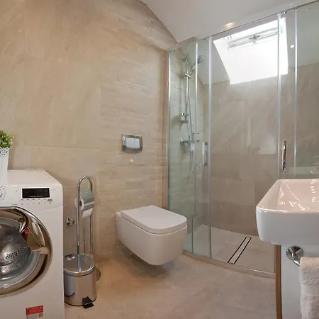 Apartment Belvedere *
