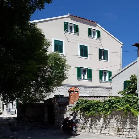 Belvedere Apartment