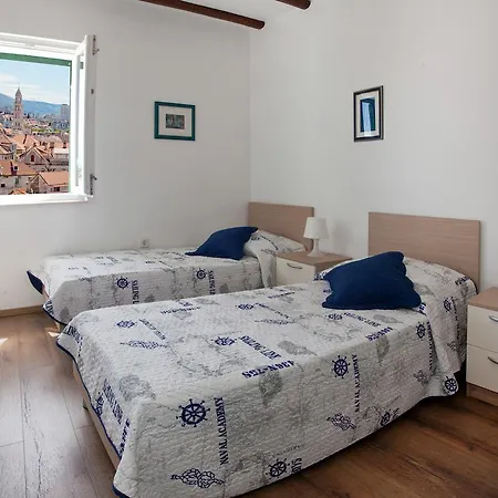 Apartment Belvedere *